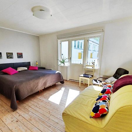 Noesundsgarden Hotell & Vandrarhem Ngoại thất bức ảnh
