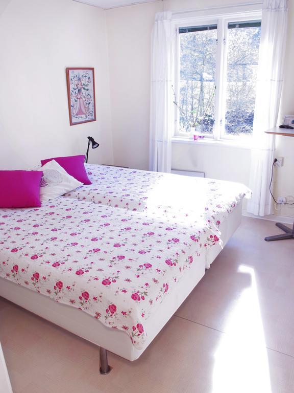Noesundsgarden Hotell & Vandrarhem Ngoại thất bức ảnh